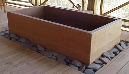 4 Gorgeous Japanese Soaking Tubs