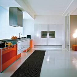 painted glass and aluminium kitchen